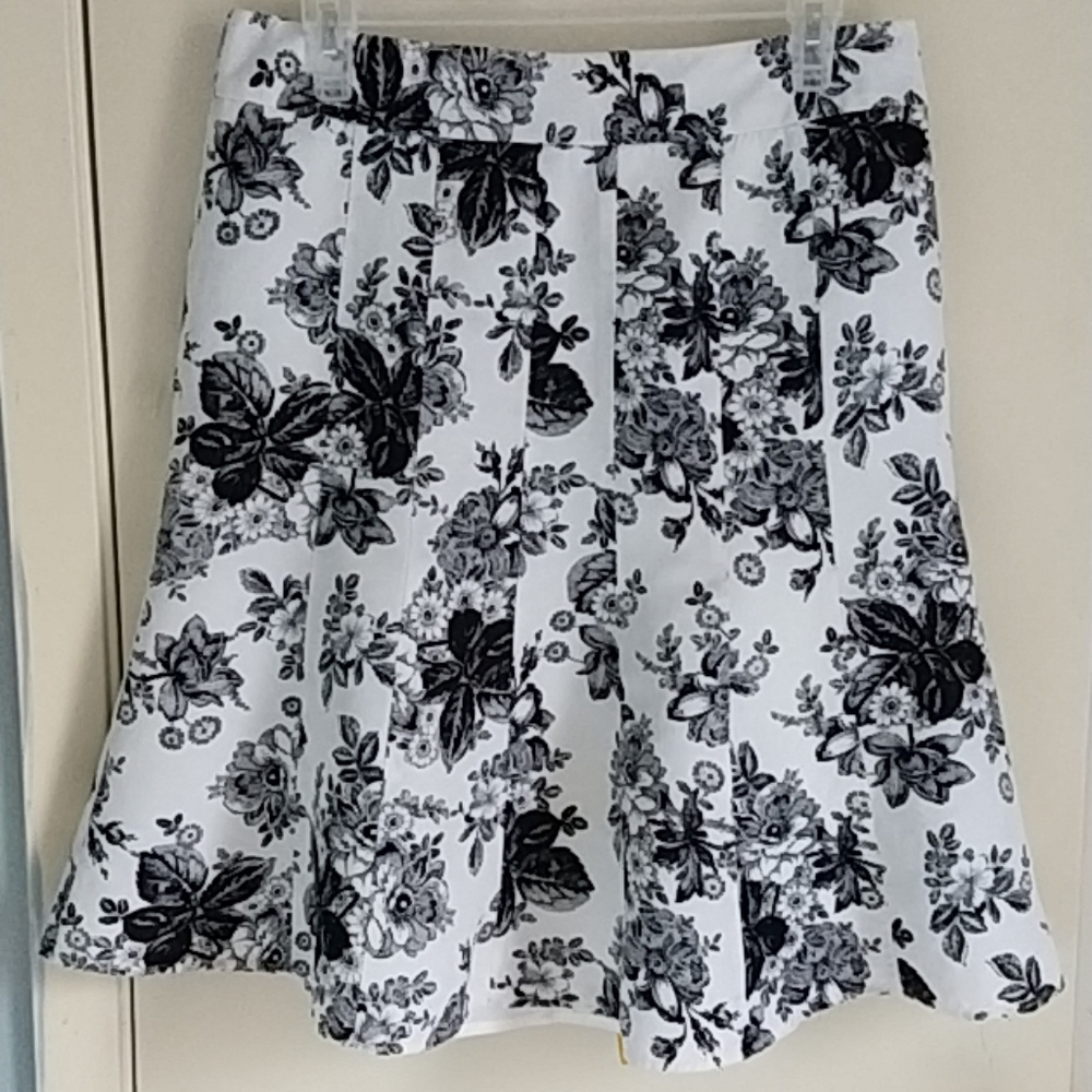 Ann Taylor Loft skirt